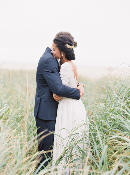 pastel seaside wedding inspiration on the Oregon Coast
