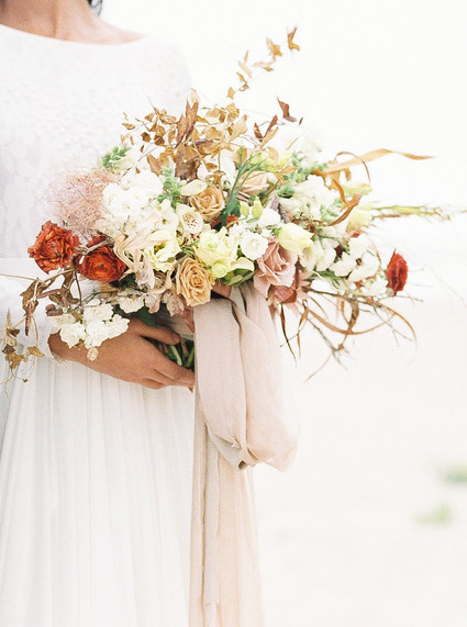 pastel seaside wedding inspiration on the Oregon Coast