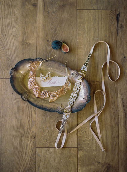 Coastal fall wedding ideas at the Steeple House in Maui