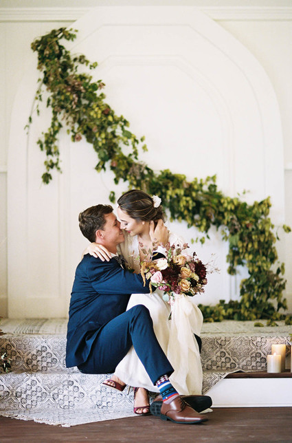 Coastal fall wedding ideas at the Steeple House in Maui