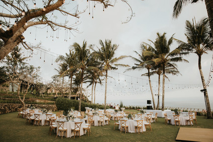 Classic modern Bali wedding at Khayangan Estate