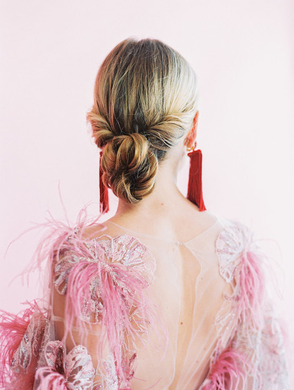 modern color blocked wedding inspiration