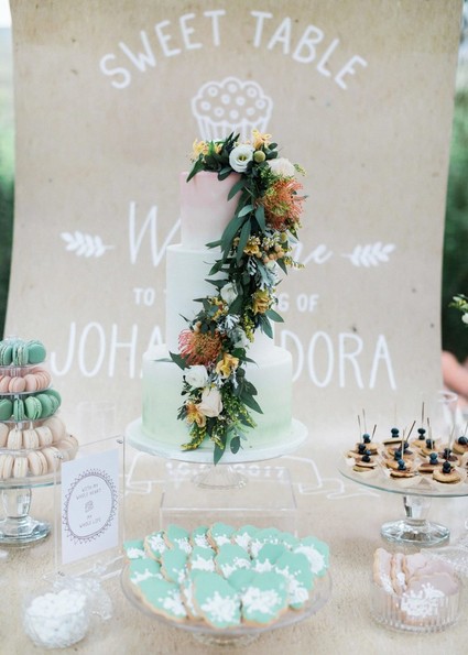 DIY backyard summer wedding in Athens, Greece