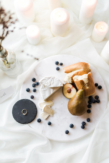 Organic minimal bridal inspiration