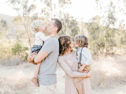 Rustic sparkle holiday family photos in San Diego