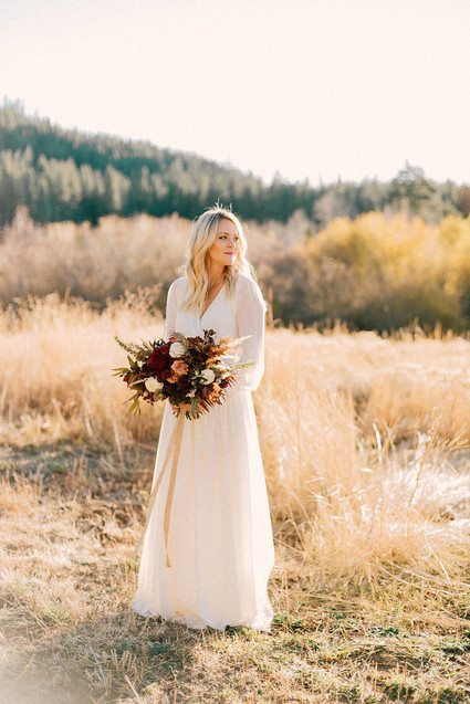 Fall, golden hour engagement photos in Nevada