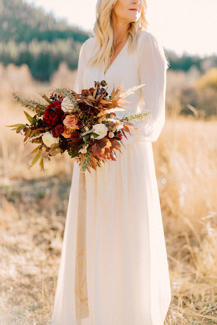 Fall, golden hour engagement photos in Nevada