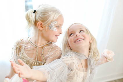 Girly, sparkly NYE party for kids with Beijos Events on 100 Layer Cakelet