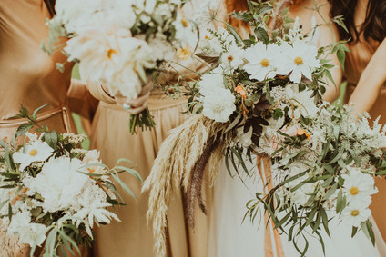 Charming indie Scottish Isle wedding