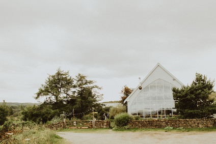 Charming indie Scottish Isle wedding