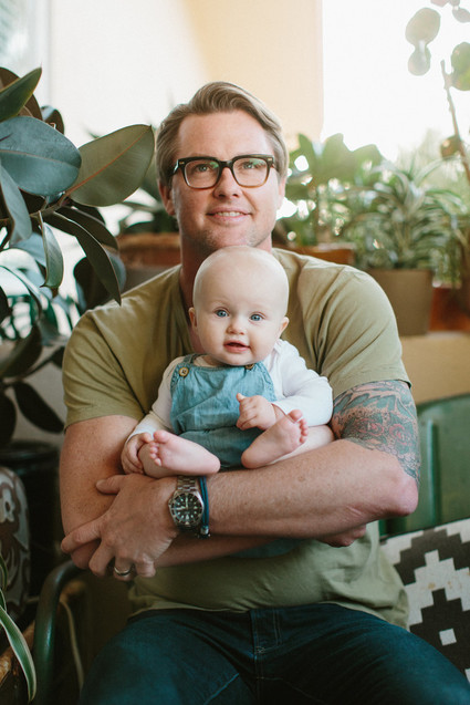 golden hour family photos in Playa Del Rey by Nicki Sebastian