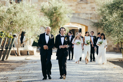 Elegant black and white wedding at Sunstone Winery