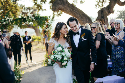 Elegant black and white wedding at Sunstone Winery