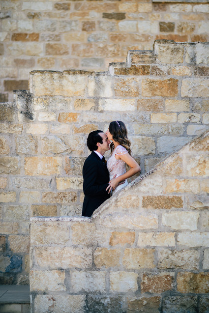 Elegant black and white wedding at Sunstone Winery