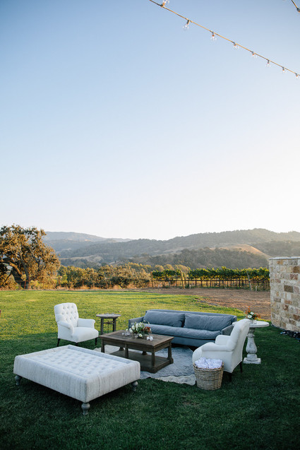 Elegant black and white wedding at Sunstone Winery