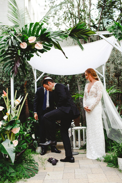 Modern jewel tone wedding at Vibiana in DTLA