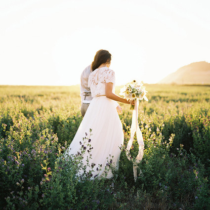 Golden hour late summer farmhouse wedding inspiration