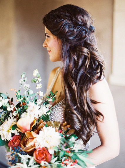 loose bridal hairstyle