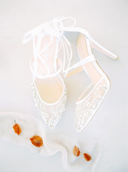 lace bridal shoes