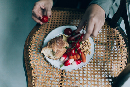 Intimate winter wedding at Chateau de Montplaisant in France