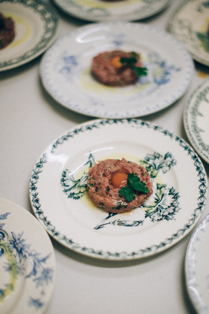 Intimate winter wedding at Chateau de Montplaisant in France