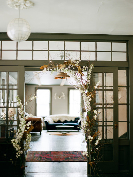 Feminine neutral wedding ideas at Foxfire Mountain House in the Catskills Inspiration