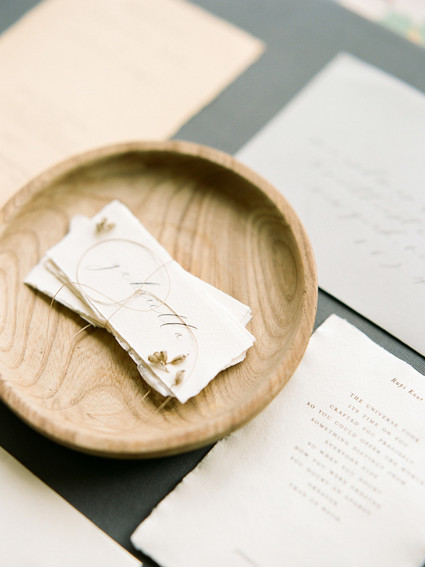Feminine neutral wedding ideas at Foxfire Mountain House in the Catskills Inspiration