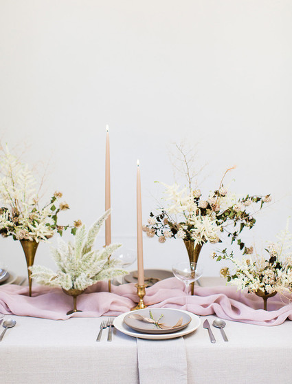 Romantic natural spring tablescape ideas