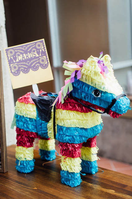 Wedding piñata