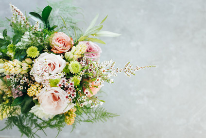 Stylish Malibu wedding on 100 Layer Cake Inspiration