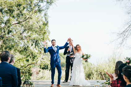 Stylish Malibu wedding on 100 Layer Cake