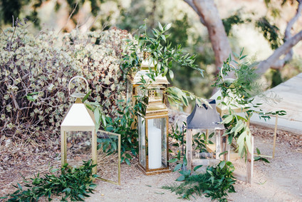 Stylish Malibu wedding on 100 Layer Cake Inspiration