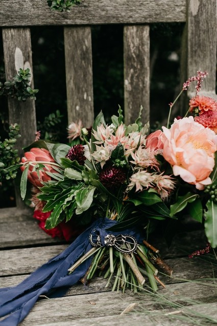Modern tropical wedding at the San Diego Botanic Garden