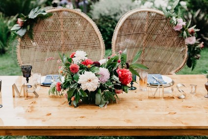 Modern tropical wedding at the San Diego Botanic Garden