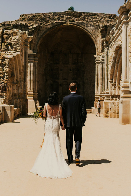 Spanish-Inspired foodie wedding at Serra Plaza in San Juan Capistrano