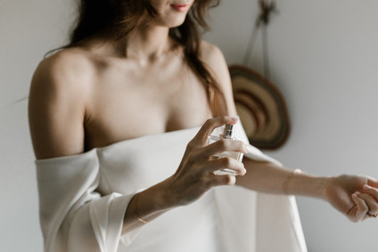 Off shoulder wedding dress