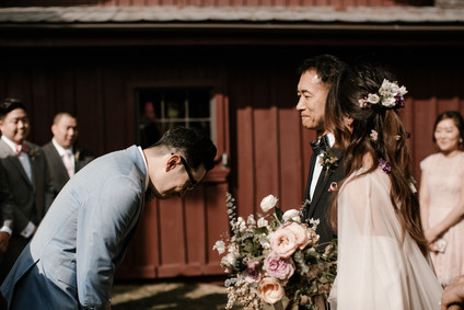 Moody modern wedding at Cherry Hollow Farms in Atlanta