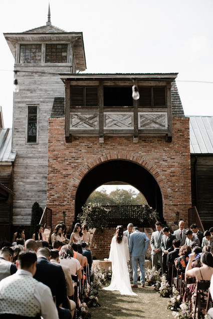 Moody modern wedding at Cherry Hollow Farms in Atlanta