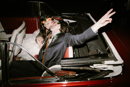 Spring Columbia Gorge wedding at Gorge Crest Vineyards