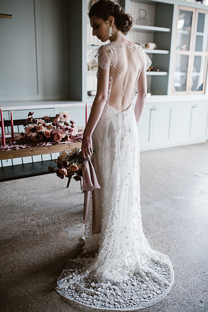 Moody mauve Valentine's Day and winter wedding ideas