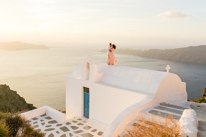 Santorini engagement shoot