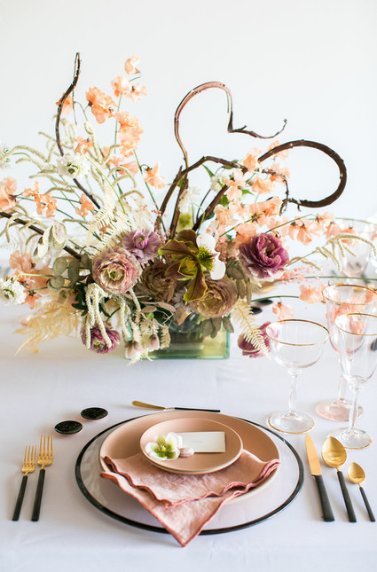Pink and gold wedding decor