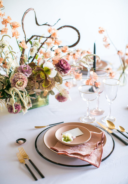 Pink and gold wedding decor