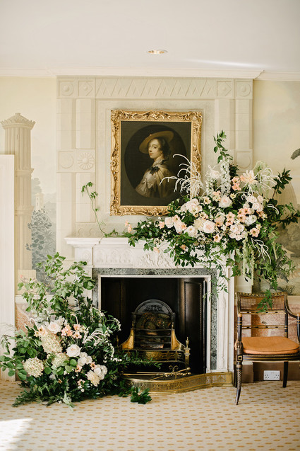 Elegant floral wedding at Sezincote in the Cotswolds