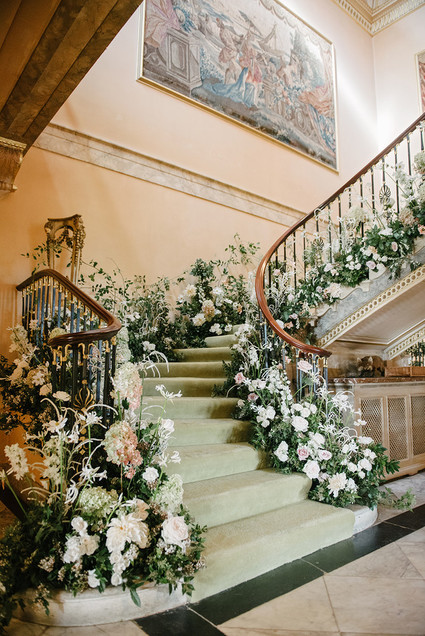 Elegant floral wedding at Sezincote in the Cotswolds