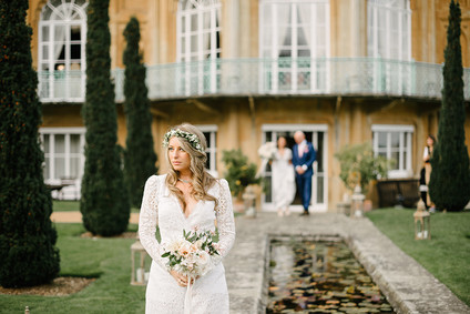 Elegant floral wedding at Sezincote in the Cotswolds