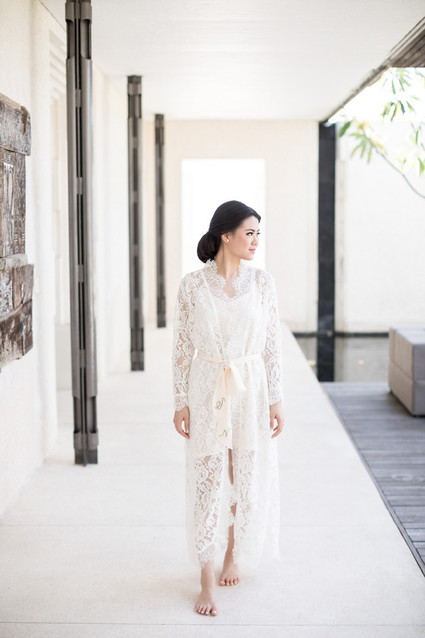 Elegant floral destination wedding in Bali