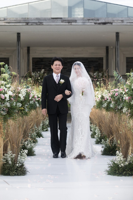 Elegant floral destination wedding in Bali