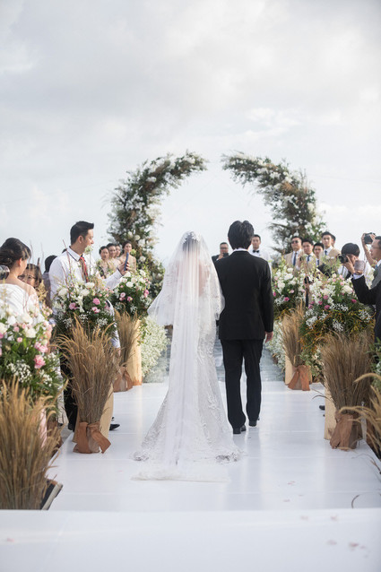 Elegant floral destination wedding in Bali