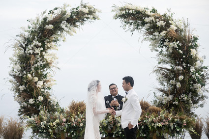 Elegant floral destination wedding in Bali